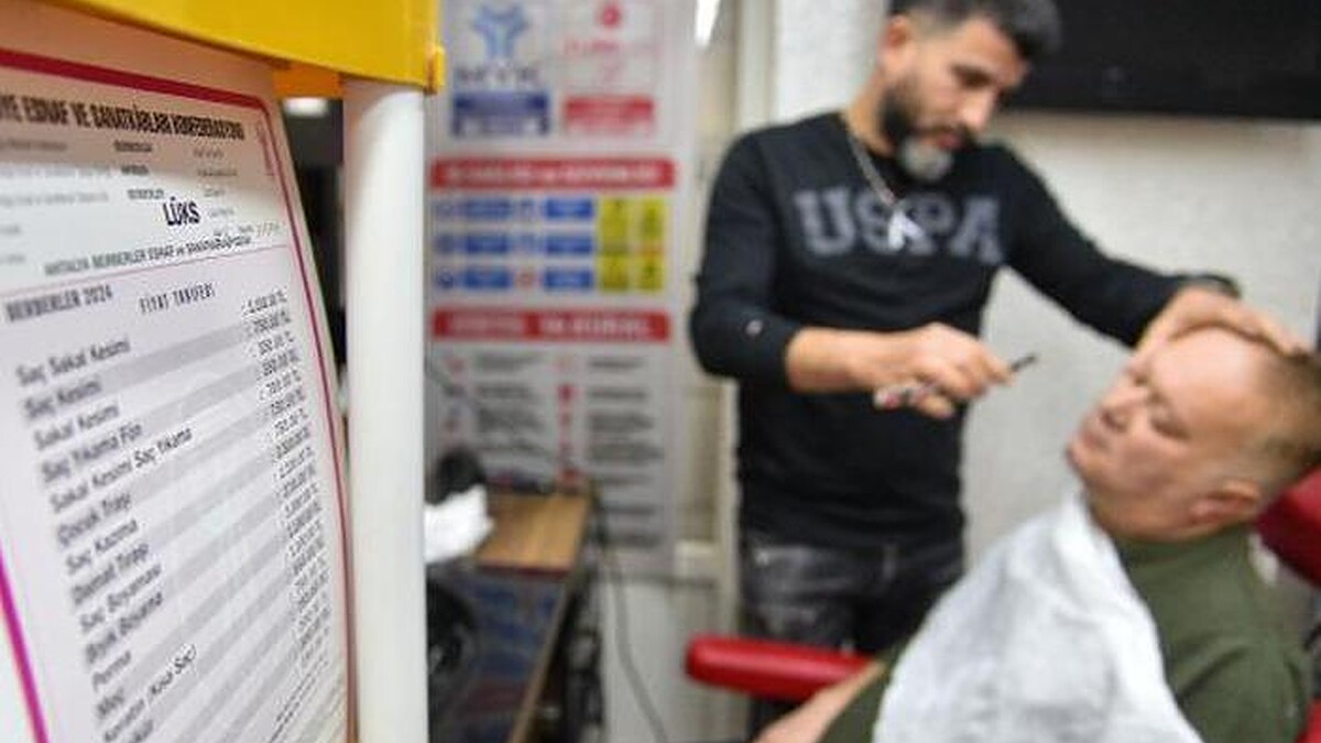 Antalya'da Berberlerden Saç Sakal Kesimine Yüzde 80 Zam!