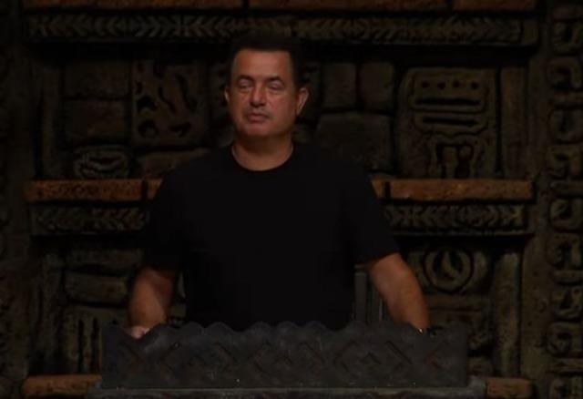 Survivor'da Tekvando Şampiyonu Yağmur Banda Şoku!