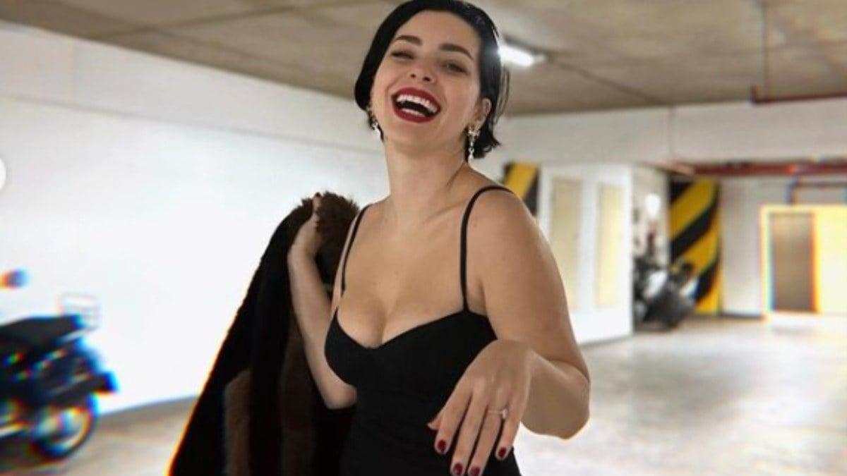 Merve Boluğur, Uzun Bir Süre Sonra Yeni Pozlar Verdi!