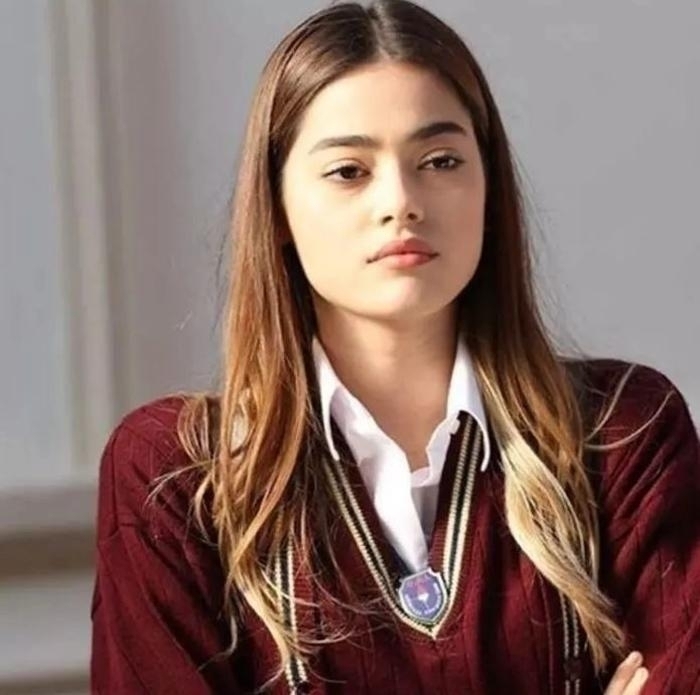 Yabani Dizisinin Rüya'sı Simay Barlas'ın Estetiksiz Hali Şaşırttı!
