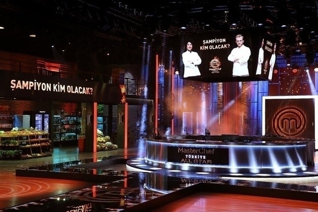 Masterchef 2023 All Star Yarışmasını Kim Kazandı? Şampiyon Tahsin Mi, Esra Mı?