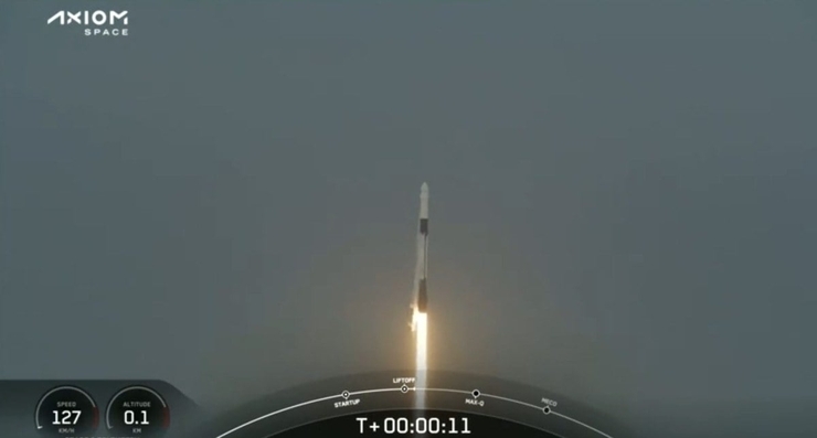 Türk Pilot Alper Gezeravcı, Spacex Uzay Aracı İle Uzaya Uçtu