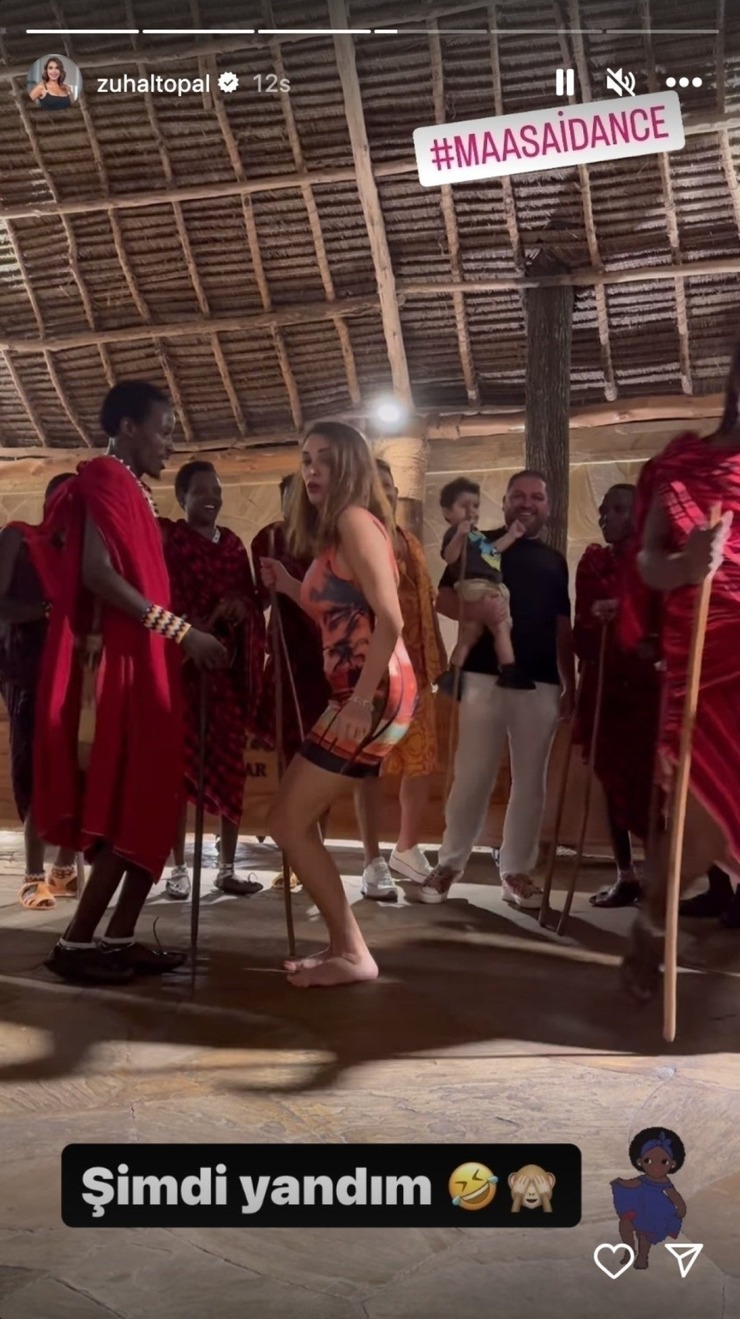 Zuhal Topal, Afrika'da Halka Maasai Dansı Yaptı!