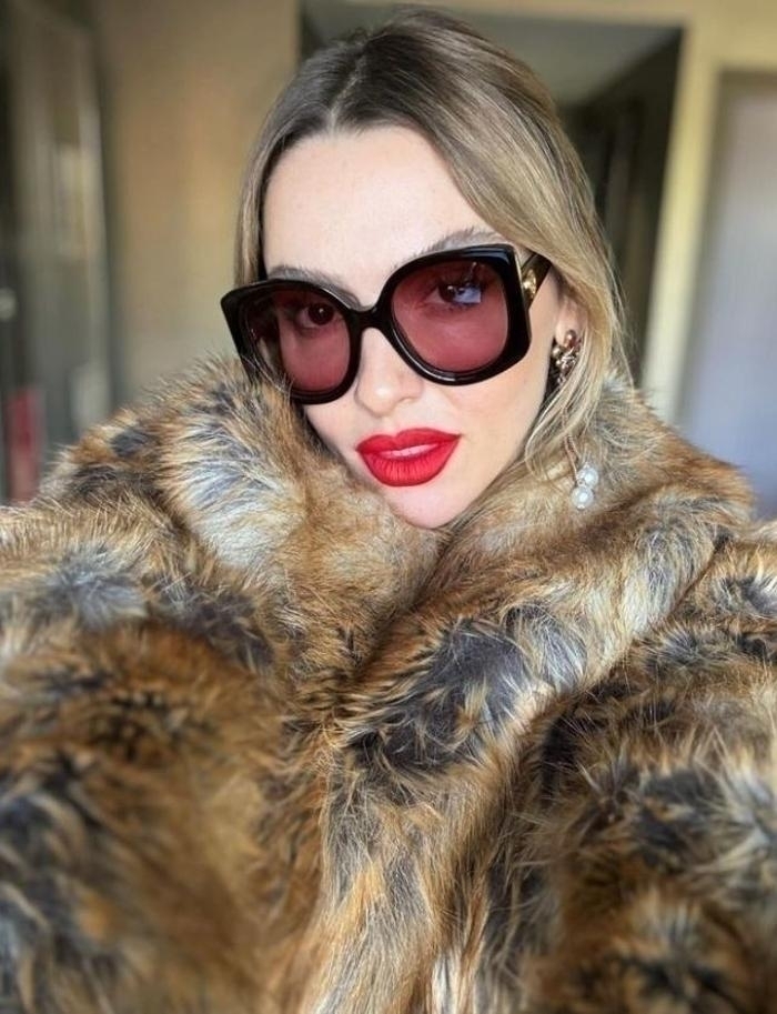 Hadise Sokakta Rahat Göremediğini Söyledi!
