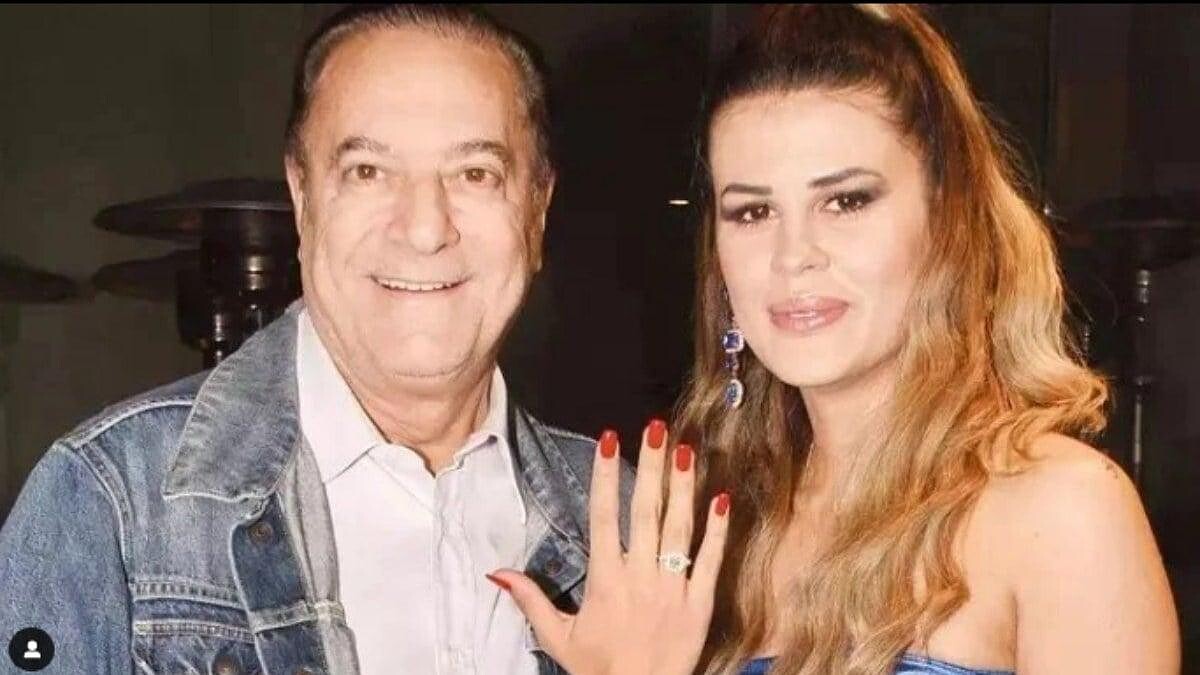 Mehmet Ali Erbil'in Köpeği Oldu! Genç Sevgili Gülseren Ceylan...