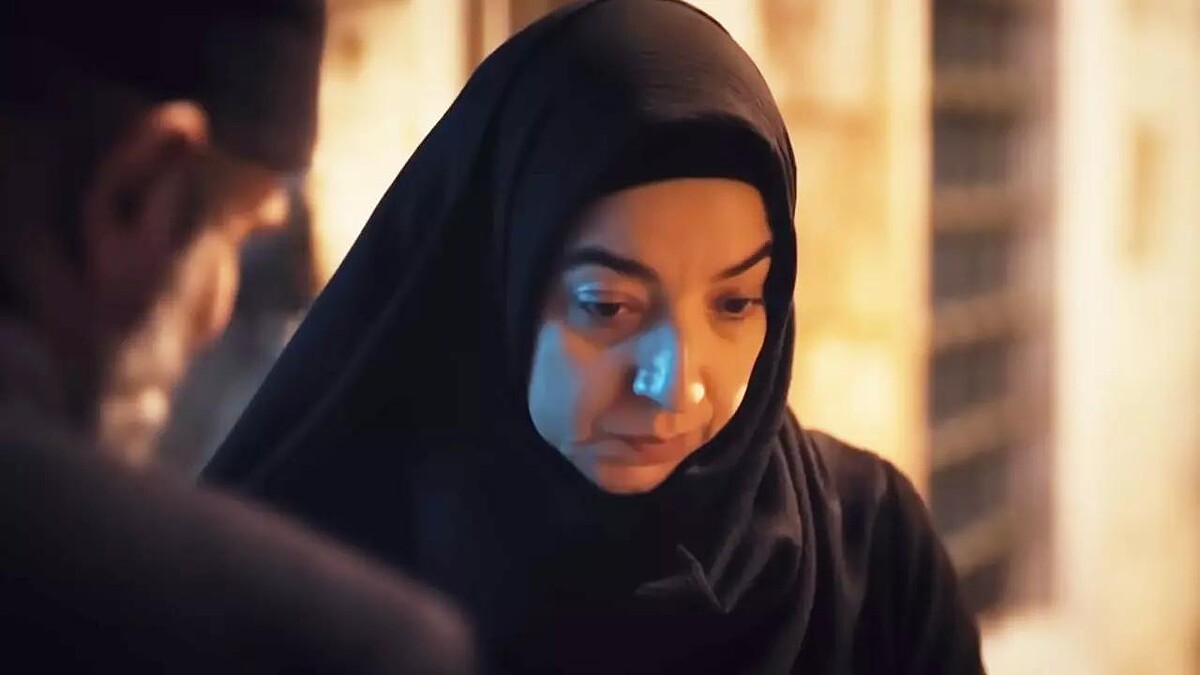 Kızıl Goncalar'da Müyesser Karakteri Asiye Dinçsoy'un Gerçek Hayattaki Hali!