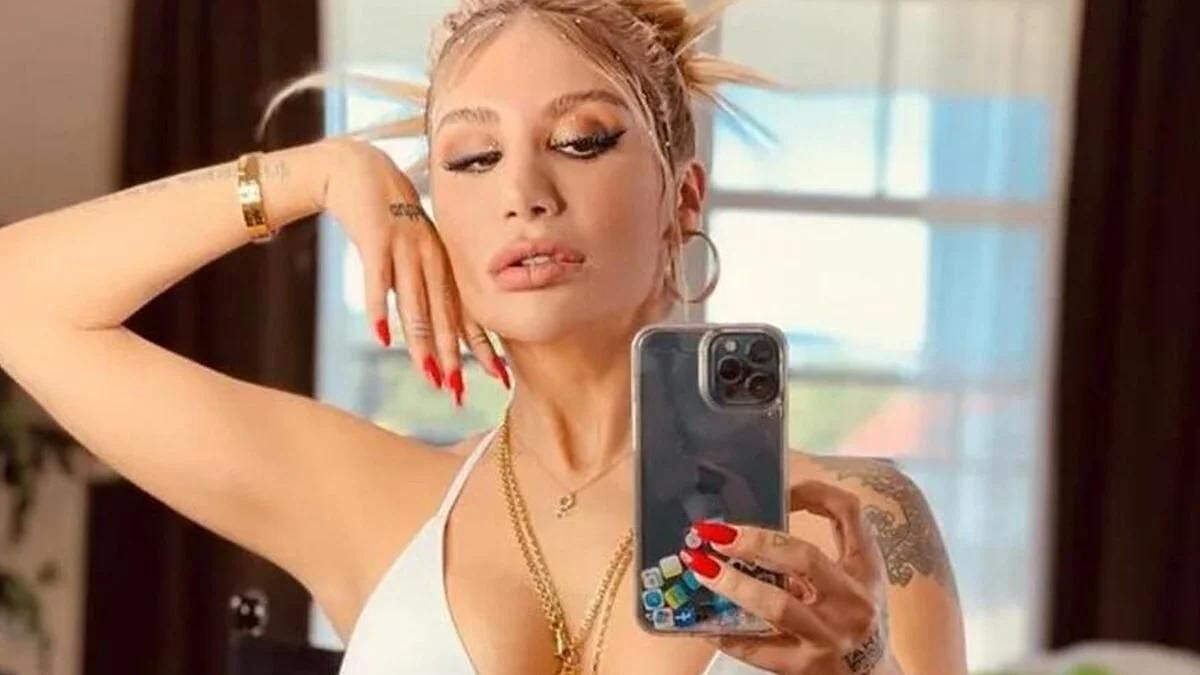 İrem Derici, Ağzını Tutamadı! Tehdit Gibi Açıklama...