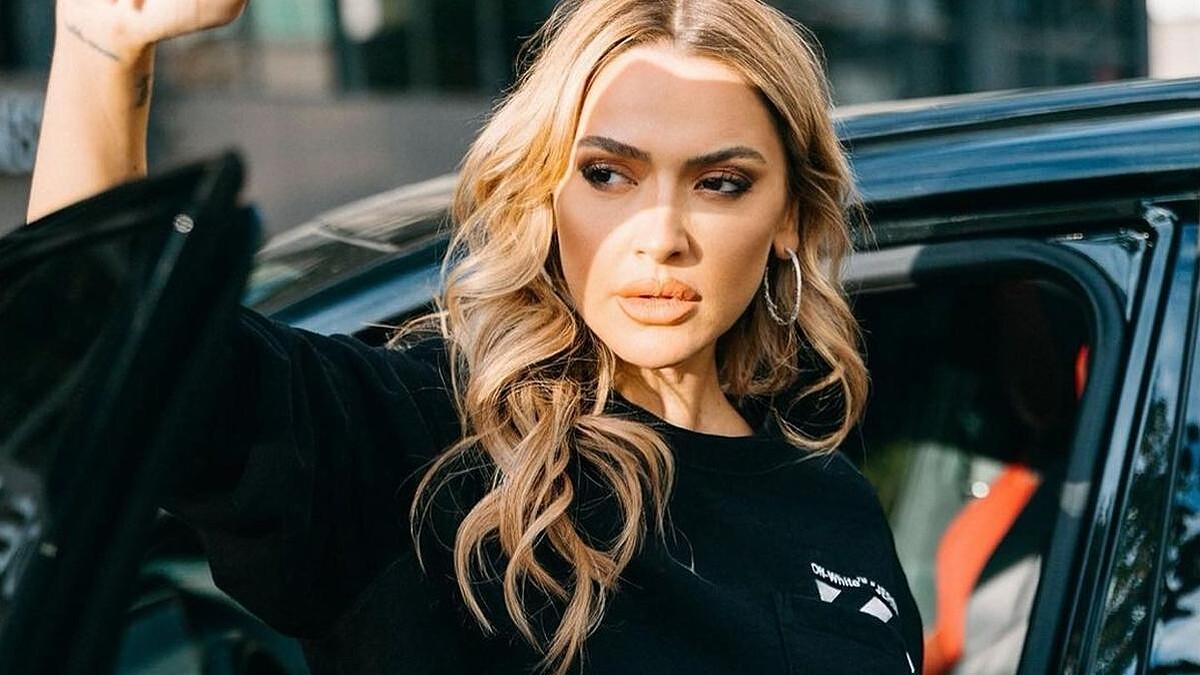 Hadise Sokakta Rahat Göremediğini Söyledi!