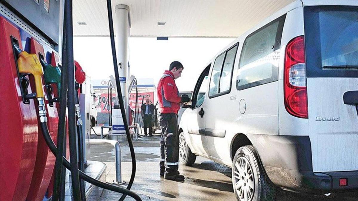 Akaryakıt Fiyatları Yükselişte: Benzin Fiyatlarına Gece Zam Geldi