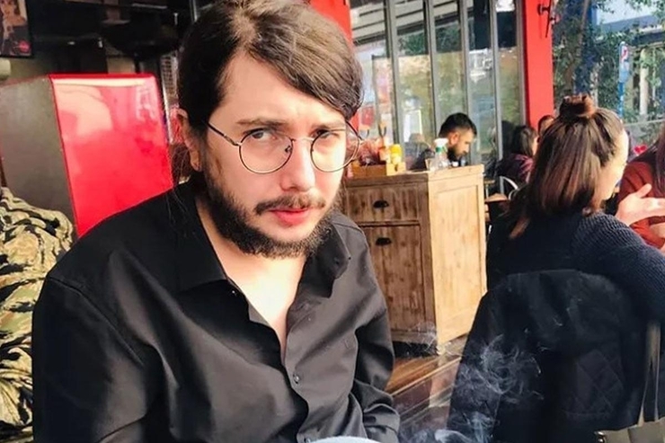 Cemre Demirel: Kıyak Kafa Birtane Vurmuşum! Bu Kadını Dövmek Mi Oluyor?