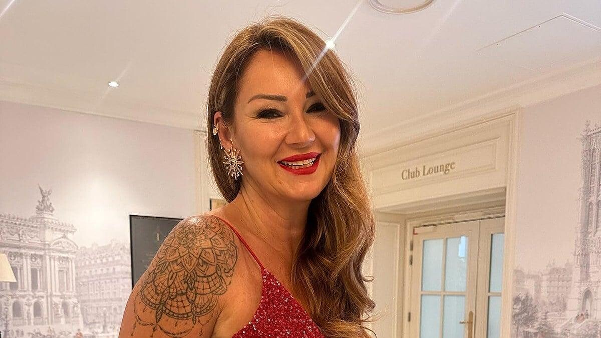 Pınar Altuğ, Fiziğini Her Gün 16 Saat Aç Kalarak Koruyor!