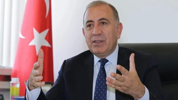 Gürsel Tekin, Chp'den İstifa Etti!