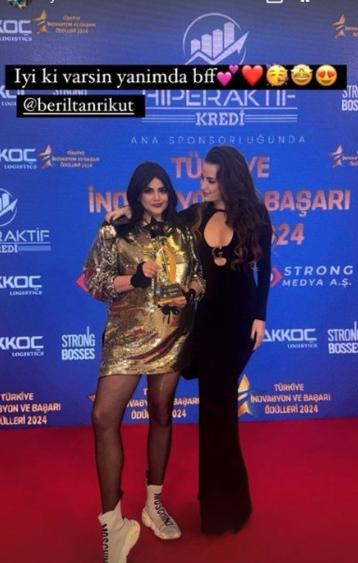 Feyza Civelek'in Nasıl Zayıfladı? Kızılcık Şerbeti Dizisinde...