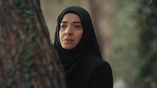 Kızıl Goncalar'da Müyesser Karakteri Asiye Dinçsoy'un Gerçek Hayattaki Hali!