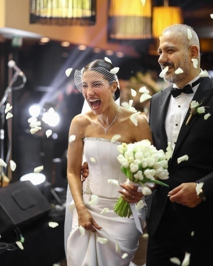 Berna Şıkel Ve Murat Filican Evlendi, Çağla Şıkel Nikah Şahidi!
