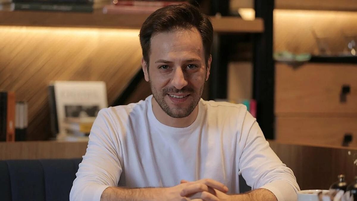 Kaan Taşaner'in Ünlü Oyuncu Anne Ve Oğlu Aynı Dizide!