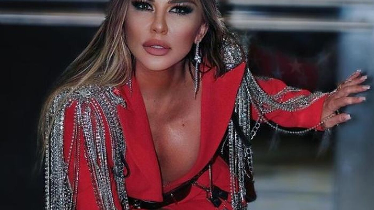 Selen Görgüzel'in 700 Bin Tl'lik Estetik Operasyonu Ve Şarkı Performansı Gündemde