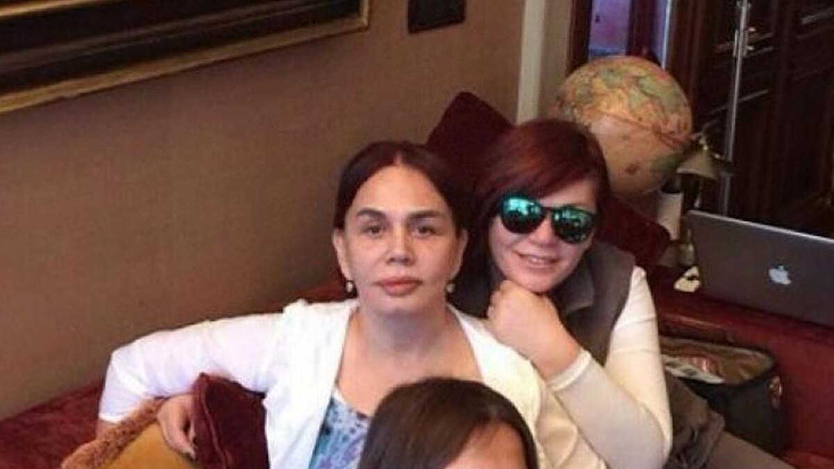 Emel Müftüoğlu Ve Sezen Aksu'nun Buluşması Sosyal Medyayı Salladı