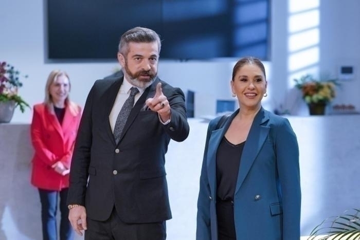Kızılcık Şerbeti'nde Ertuğrul Ve Mihri Veda Ediyor