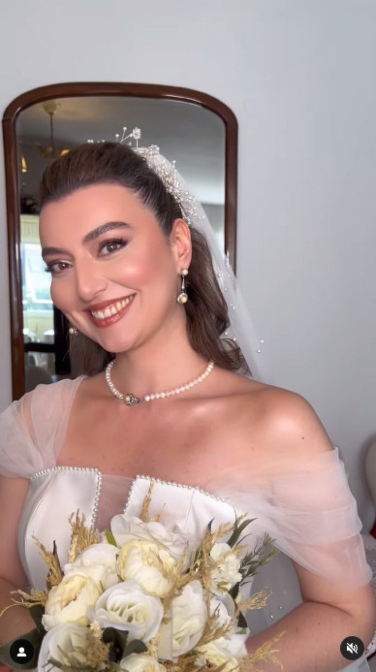 Cem Cücenoğlu 60 Kilo Verdi Ve Evlendi!