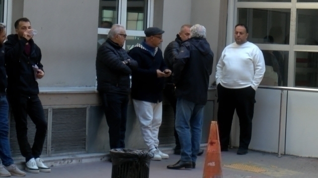 Kadir İnanır Beyin Pıhtısı Geçirdi, Durumu İyi