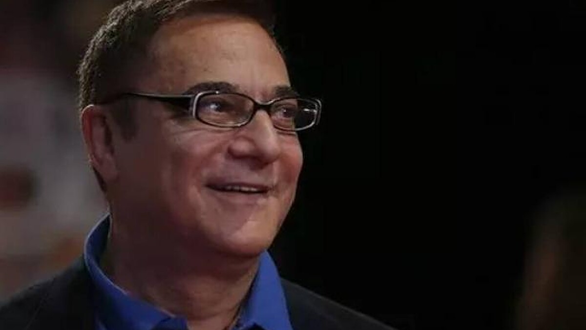 Mehmet Ali Erbil'in Canlı Yayındaki Pantolon İndirme Olayı Detaylarıyla Açıklandı