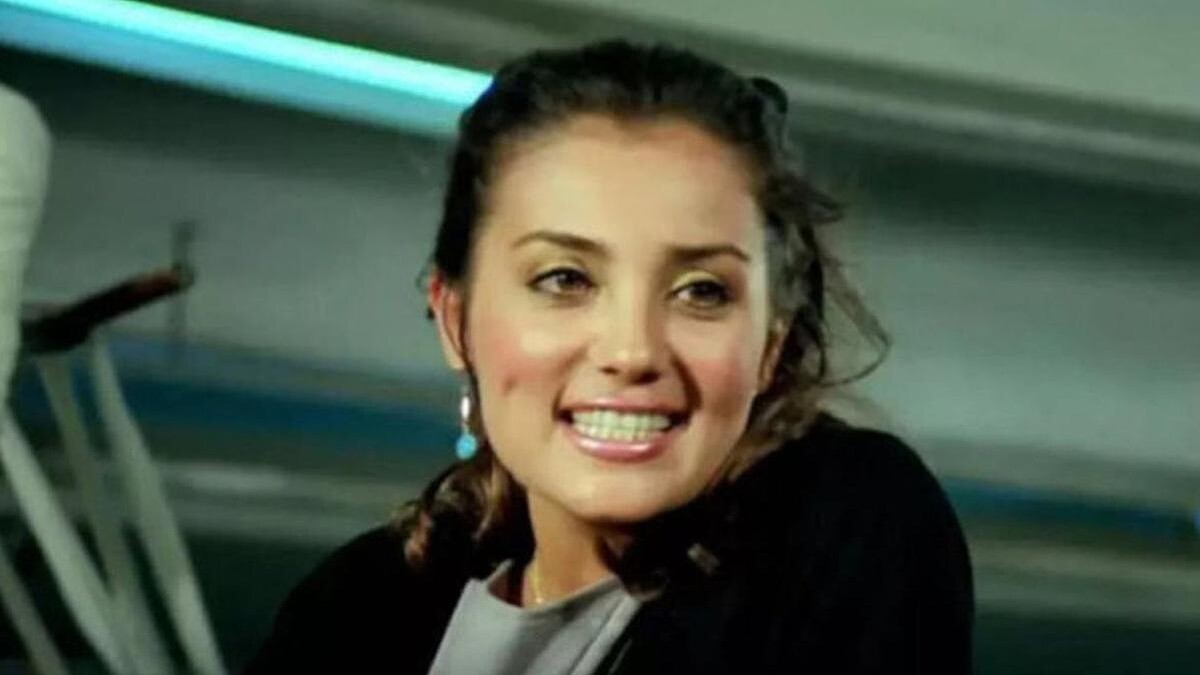 Bahar Öztan'ın Sevenleri Kabri Başında Dualarla Anıldı