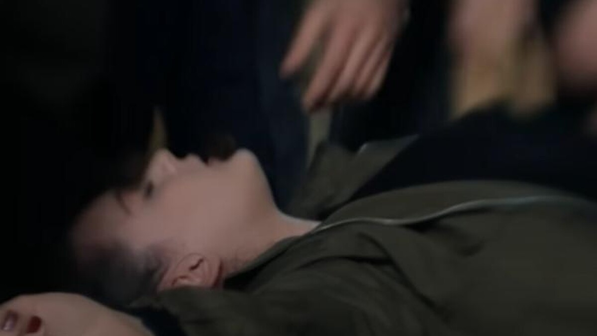 Tuğçe, Eren Komiser'in Kızı, Serserilerin Tacizine Uğradı!