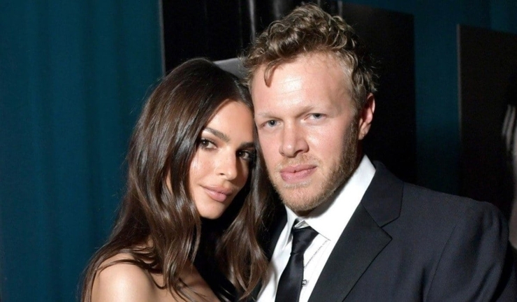 Emily Ratajkowski'nin Boşanma Yüzüğü Trendi Sosyal Medyayı Salladı