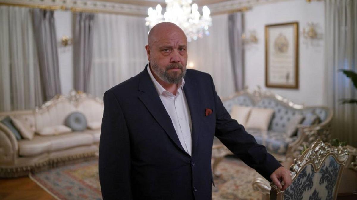 Kızılcık Şerbeti'nde Abdullah Karakteri Ahmet Mümtaz Taylan'a Devredildi