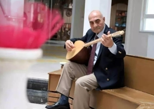 Tahsin Tonkuş: Dizi Ve Film Oyuncusu Huzurevinde Yaşıyor