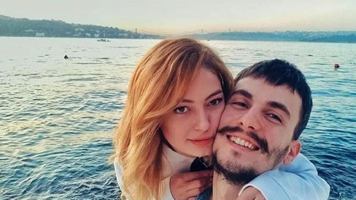 Hazal Şenel Ve Bertan Aslani Arasında Sorun Mu Var?