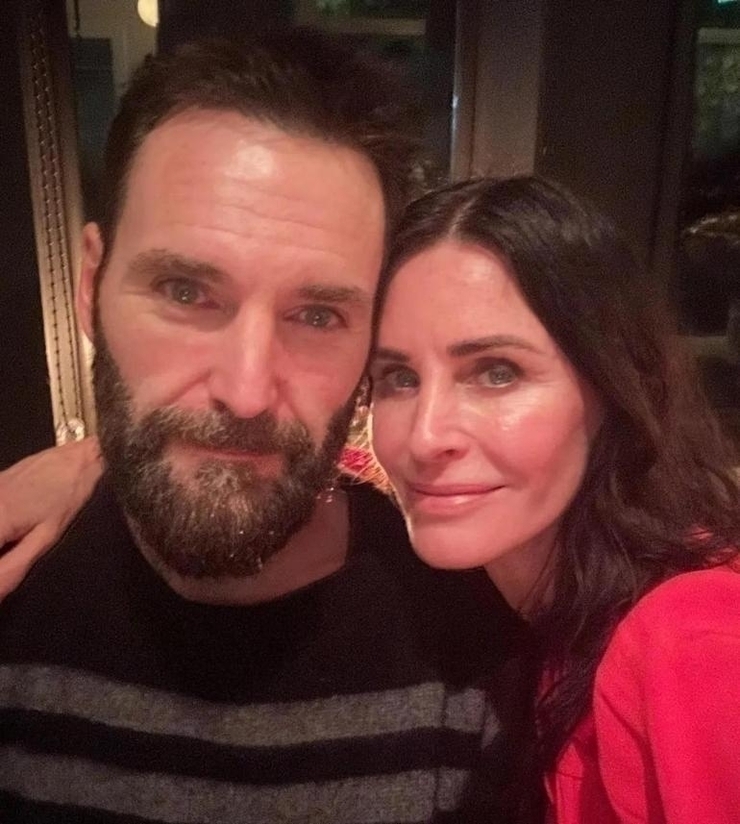 Courteney Cox Ve Johnny Mcdaid Terapide Nişanlarını Attı!