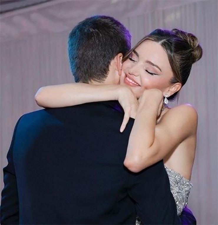 Miranda Kerr Ve Evan Spiegel Mutlu Evliliklerinin Sırrını Açıkladı
