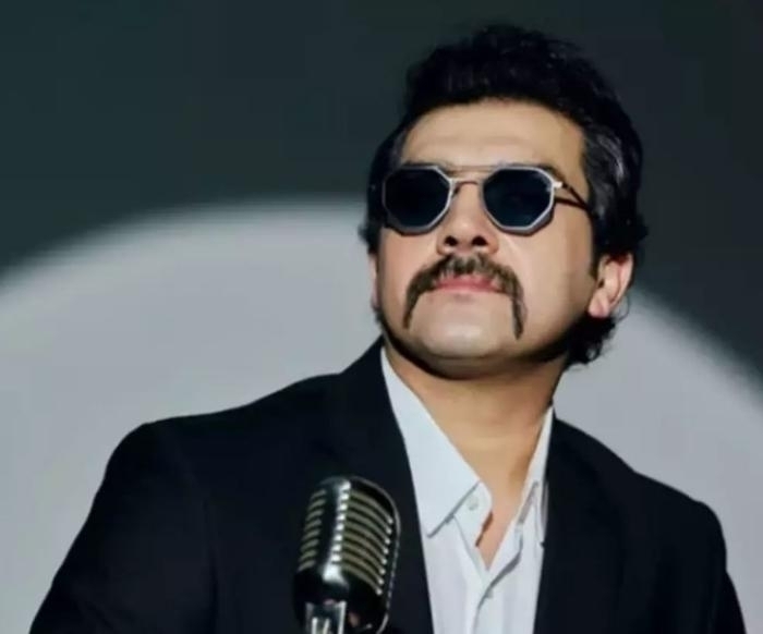 Popstar Bayhan'dan Armağan Çağlayan'a Sert Tepki