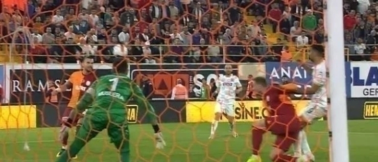 Hakem Cihan Aydın'ın Kararları Ve Tartışmaları – Fatih Tekke'nin Kırmızı Kartı Ve Abdülkerim Bardakcı'nın Gol İptali