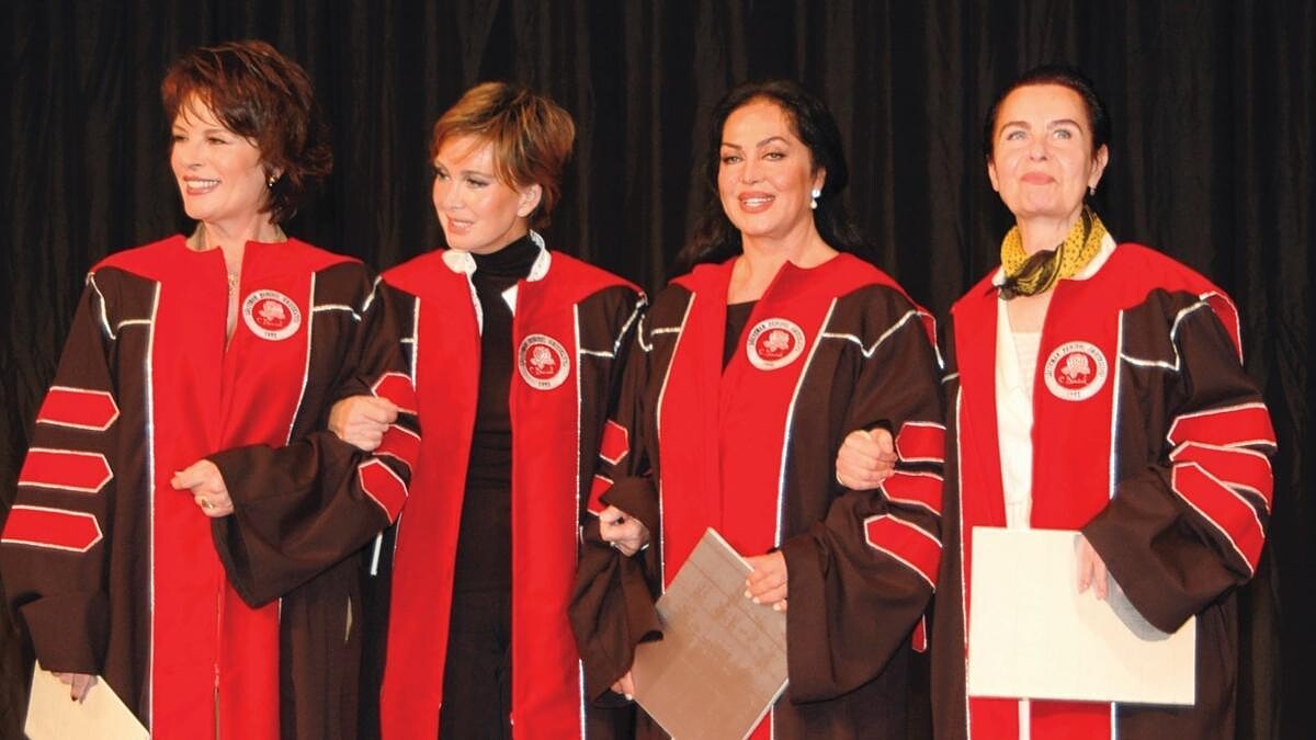 Yeşilçam Yıldızlarının Gençlik Halleri Yapay Zeka İle Ortaya Çıktı