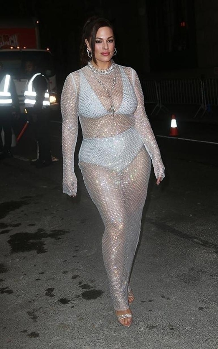 Ashley Graham, Kocasıyla Birlikte Çocuk Yapmayacaklarını Açıkladı
