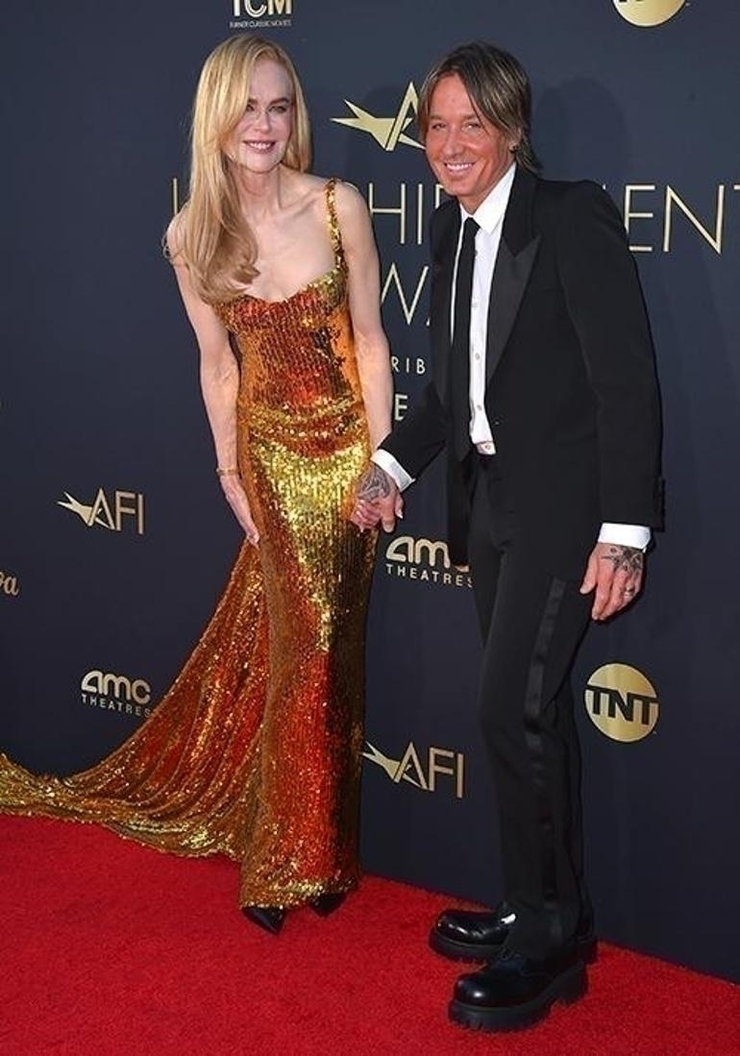 Nicole Kidman Ve Keith Urban, Kızlarıyla Birlikte Ödül Töreninde Boy Gösterdi