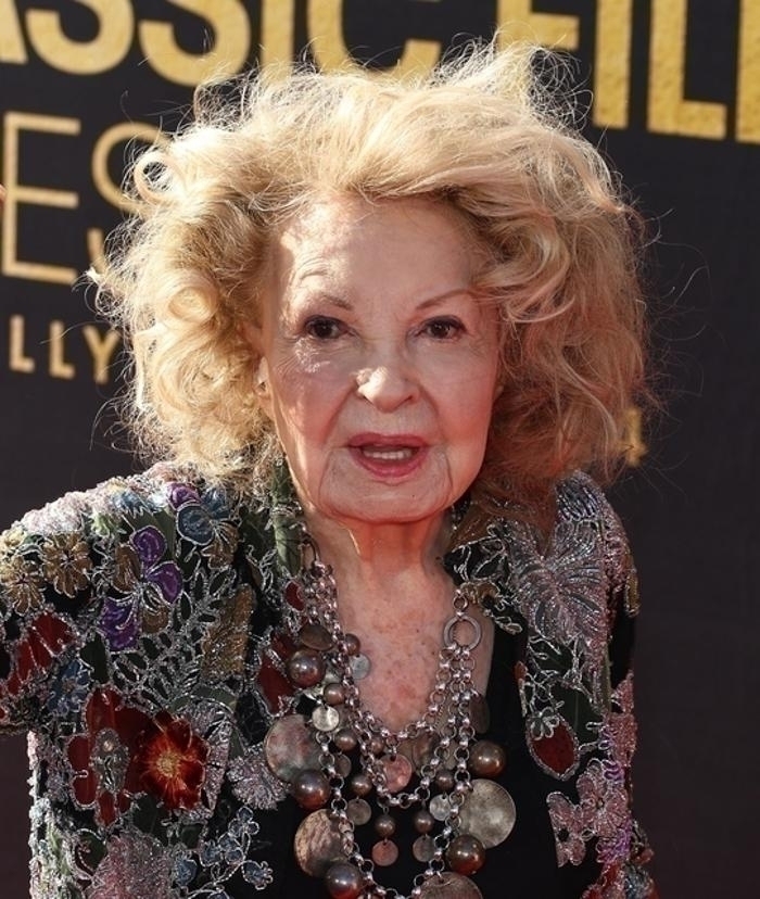 Ucuz Roman Yıldızları 30 Yıl Sonra Hollywood'da Buluştu