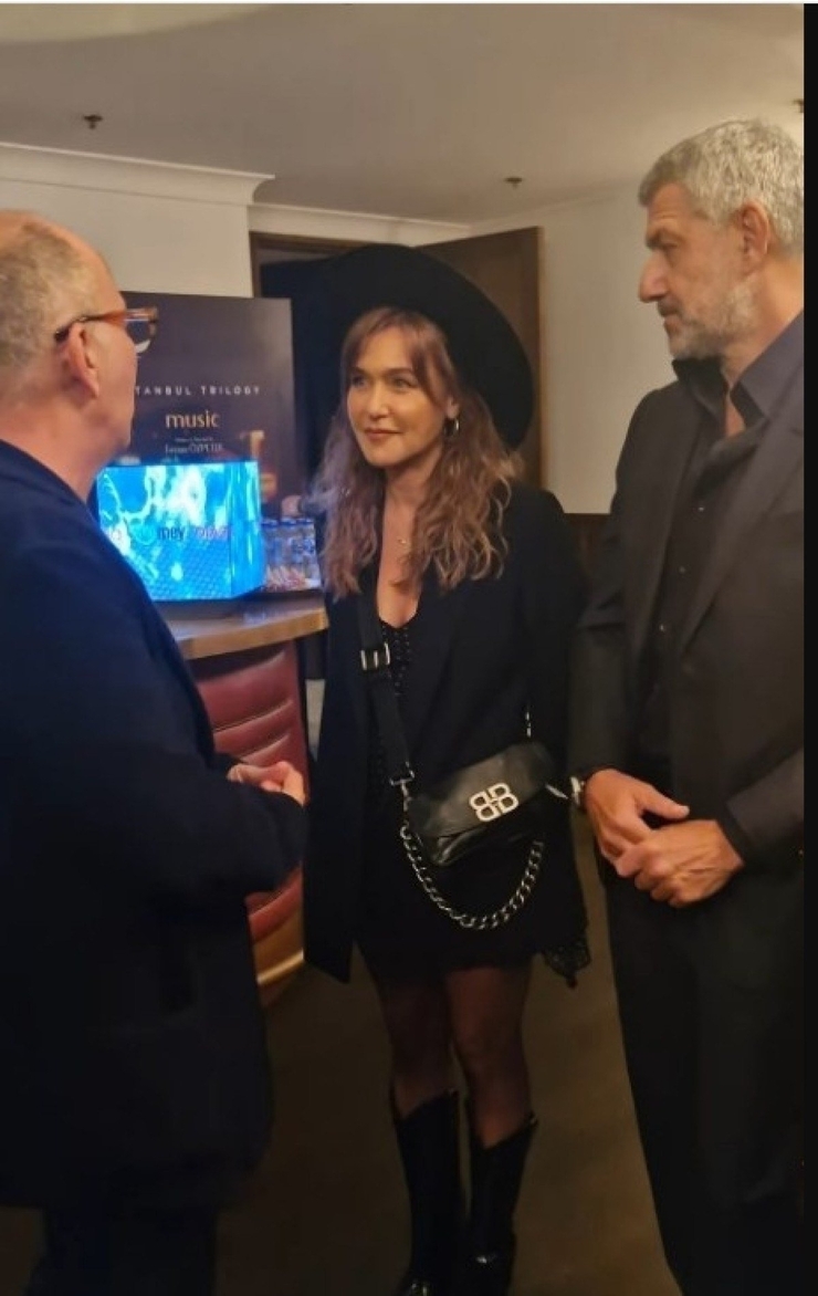 Şevval Sam Ve Cem Topçuoğlu İlk Kez Birlikte Görüntülendi