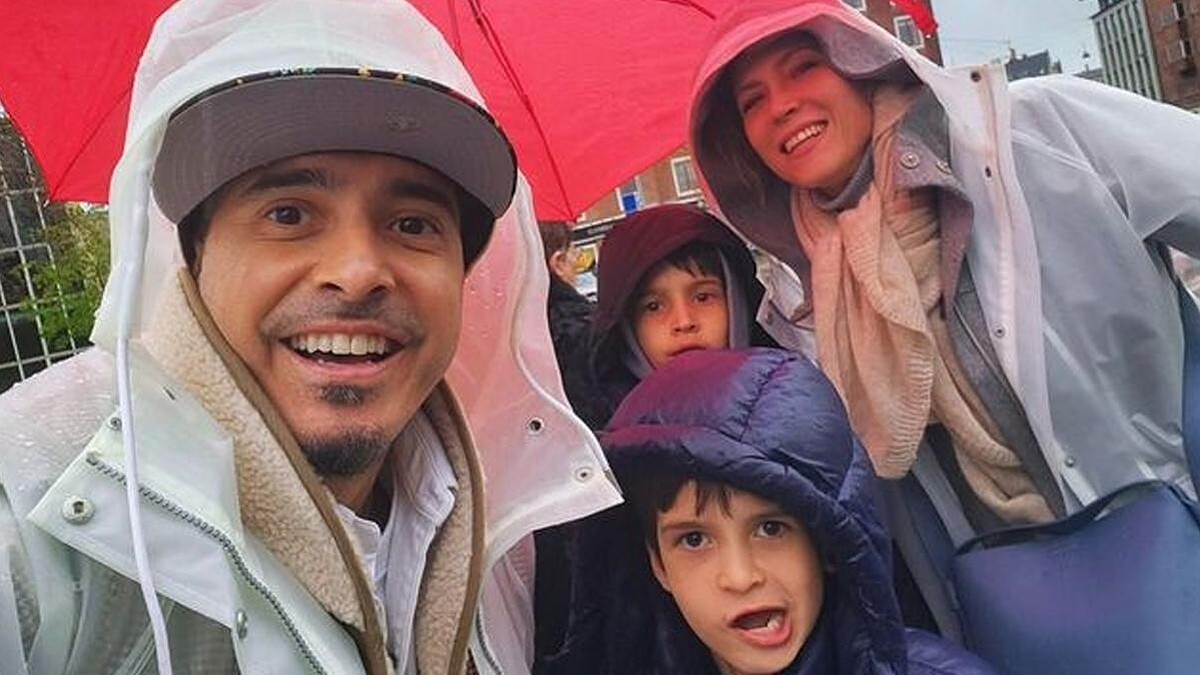 Ferman Akgül Ailesiyle Kopenhag'a Taşındı: Nedenleri Ve Manga'nın Geleceği