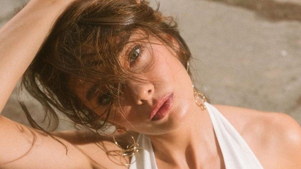 Neslihan Atagül Bahçesinde Tarıma Başladı