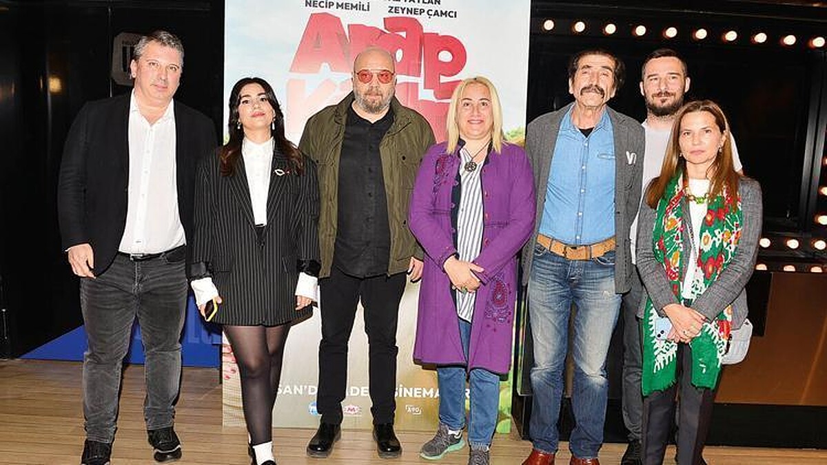 Karikatüristlerin Katıldığı Arap Kadri Filminin Gala Gecesi