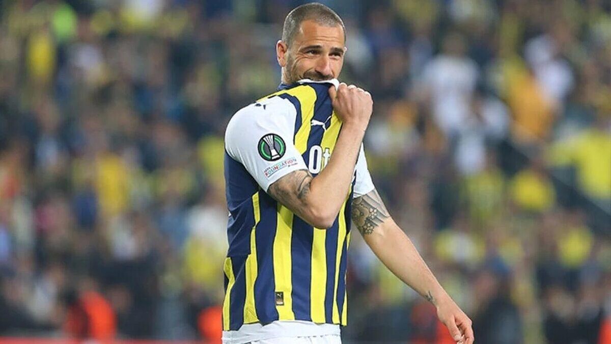 Fenerbahçe'de Bonucci, Taraftar Baskısından Etkilendi Mi?