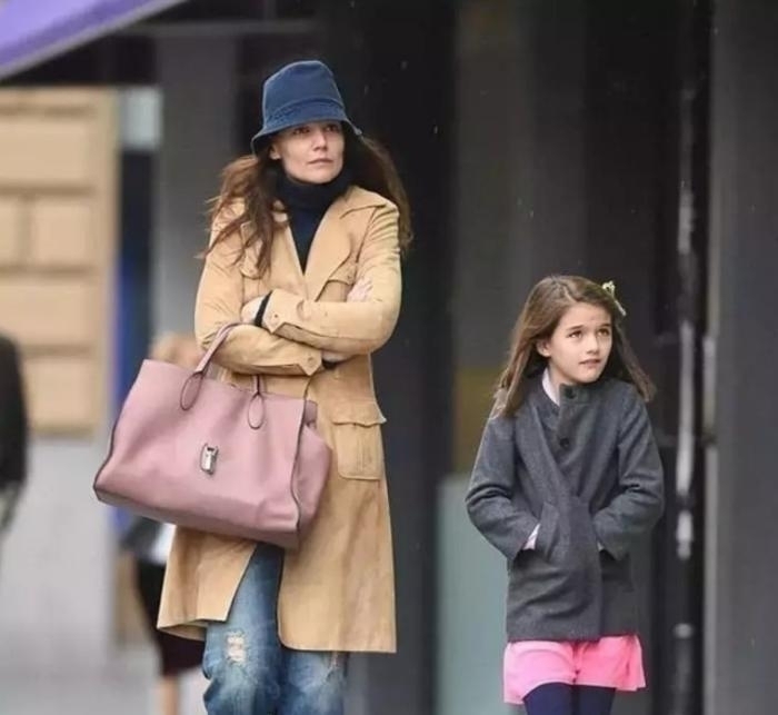Tom Cruise'un Kızı Suri Cruise, 18 Yaşında! İlk Kez Görüntülendi