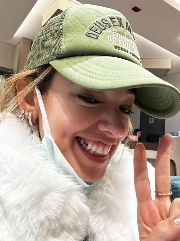 Yıldız Tilbe'ye Seda Bakan'dan Destek Geldi