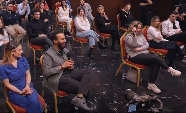 Hasan Can Kaya'nın Programında Mısırlı Misafir Ve Sürpriz Tahmin!