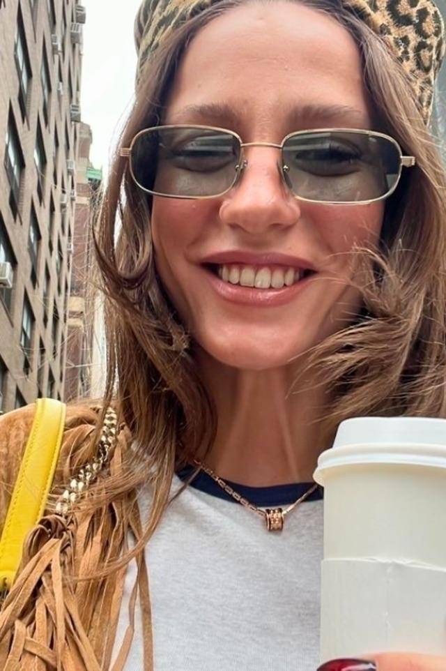 Serenay Sarıkaya, New York'ta Gq Davetinde Şıklığıyla Göz Kamaştırdı