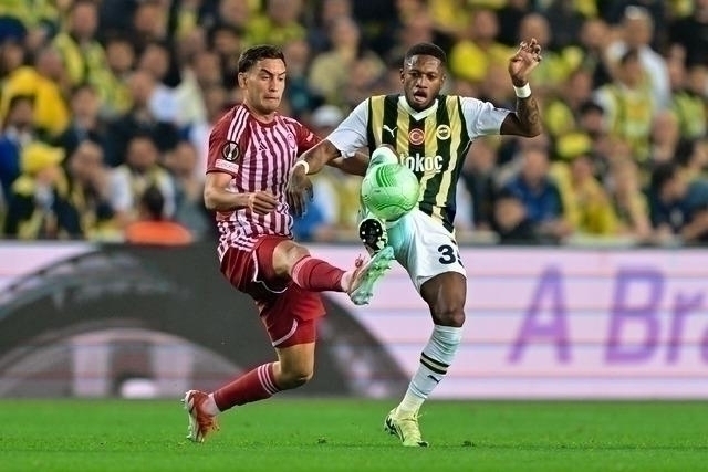 Fenerbahçe Teknik Direktörü İsmail Kartal: İkinci Golü Bulamamak Turu Geçemememizin Sebebi